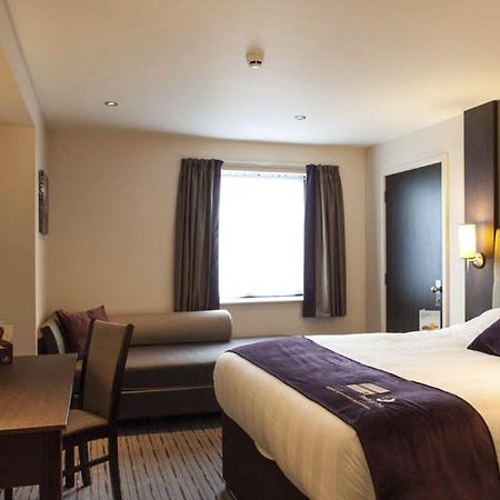Premier Inn Dundee North Buitenkant foto