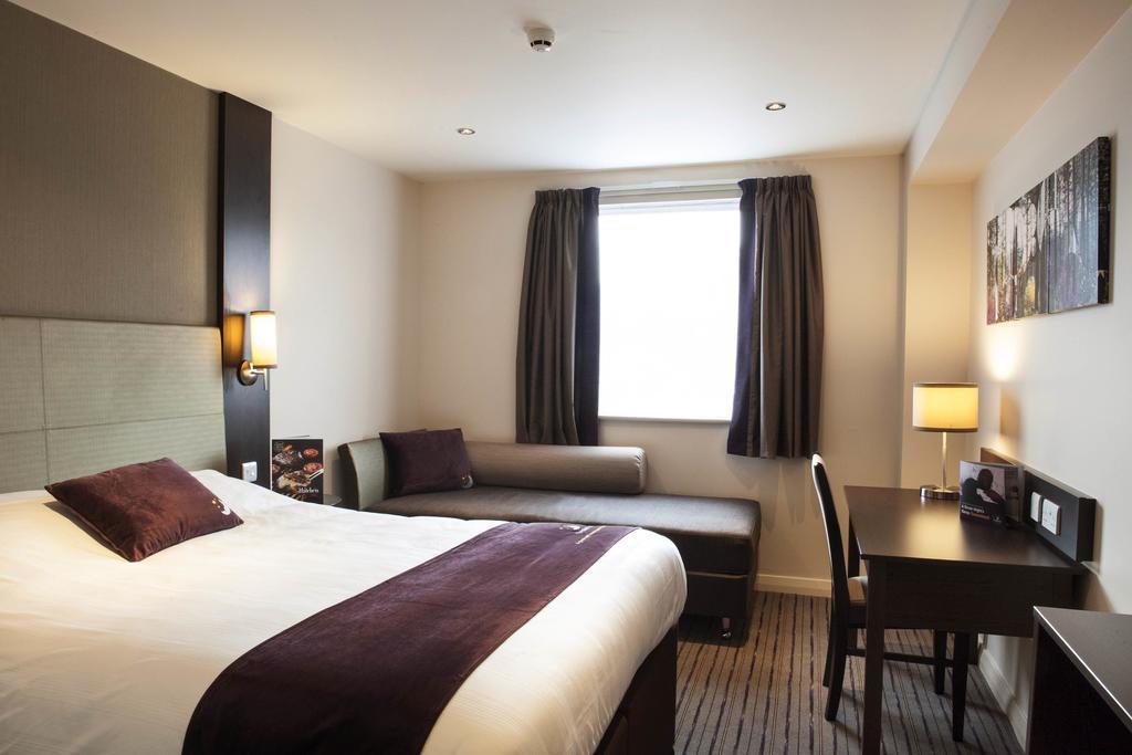 Premier Inn Dundee North Kamer foto