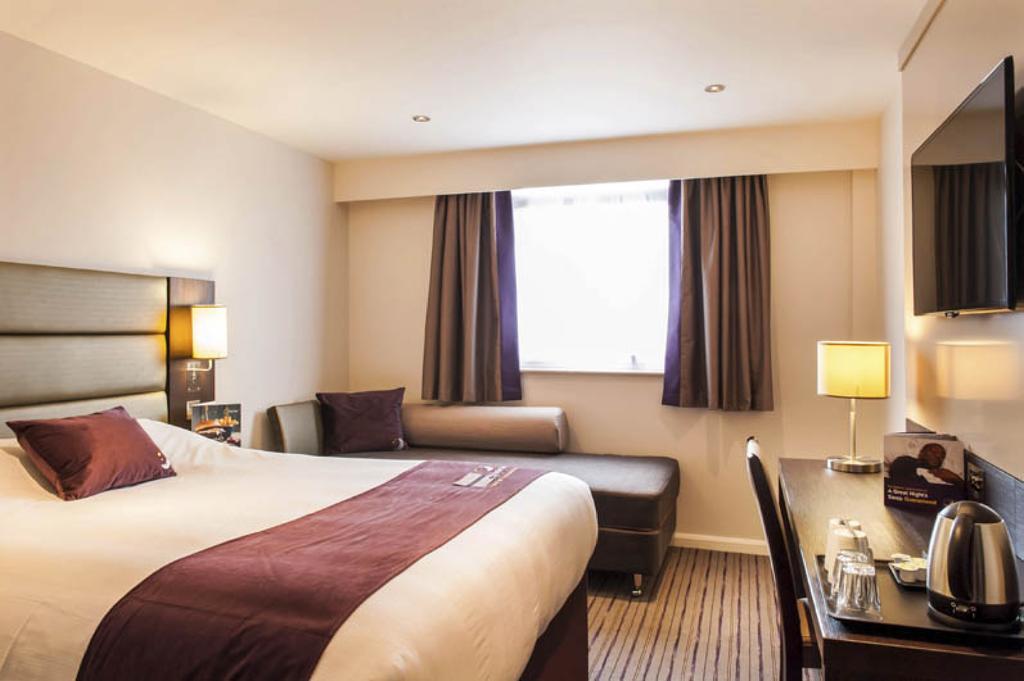 Premier Inn Dundee North Buitenkant foto