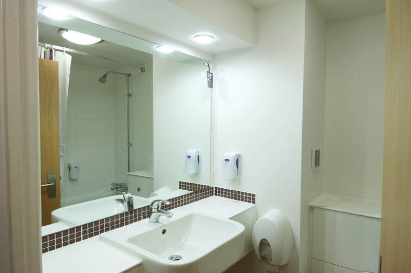 Premier Inn Dundee North Buitenkant foto